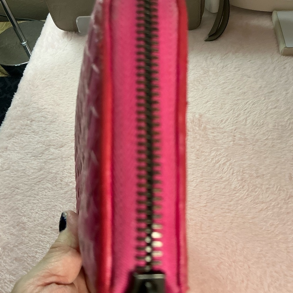 Bottega Veneta Red Intreccitto Zip Wallet - Picture 3 of 14